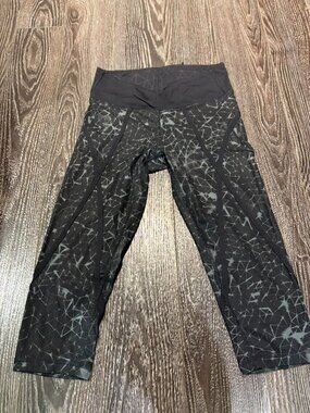 Lululemon Run: Inspire Crop II – Star Crushed Coal Black/Black